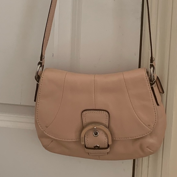 Handbags - Coach Bag